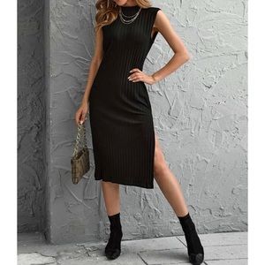 (NEW) Split Side Rib-Knit Dress | Black/6